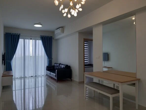bán căn hộ celadon city khu emerald precinct. Diện tích 84m2 2PN, 2WC full nội thất